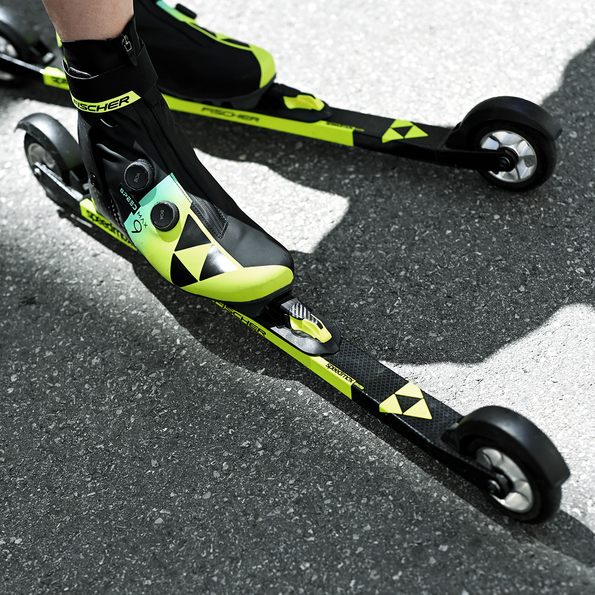 one_way_s25_rollerski_7271_av_1x1.JPG