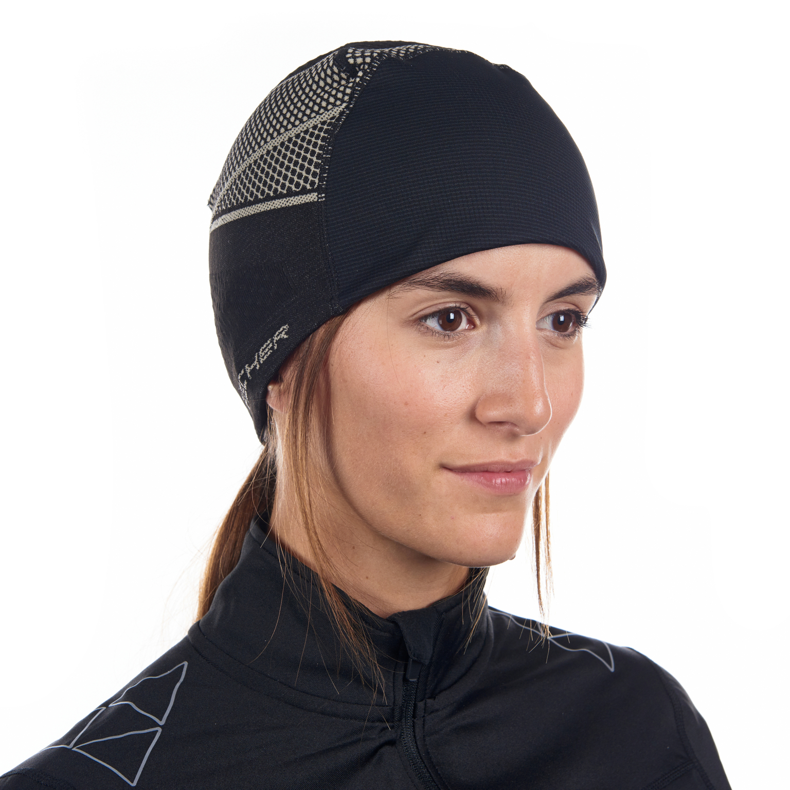 G95623_Beanie_SEAMLESS_black-keystone