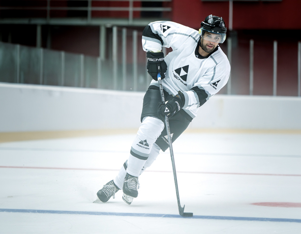 1-4_block_hockey_38-40_mobile