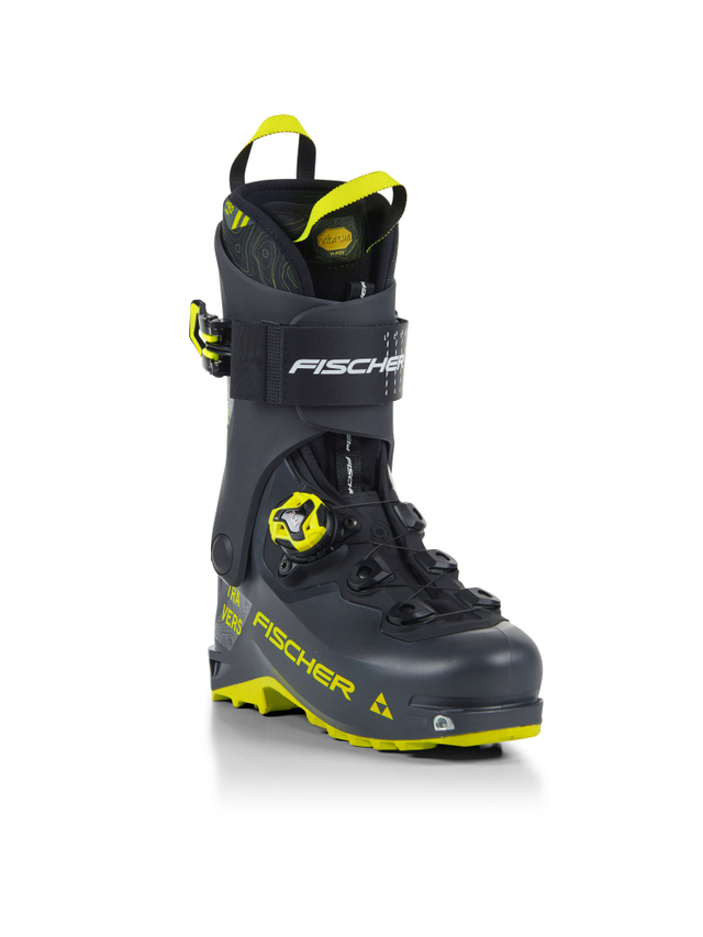 Travers Boot | Fischer Sports