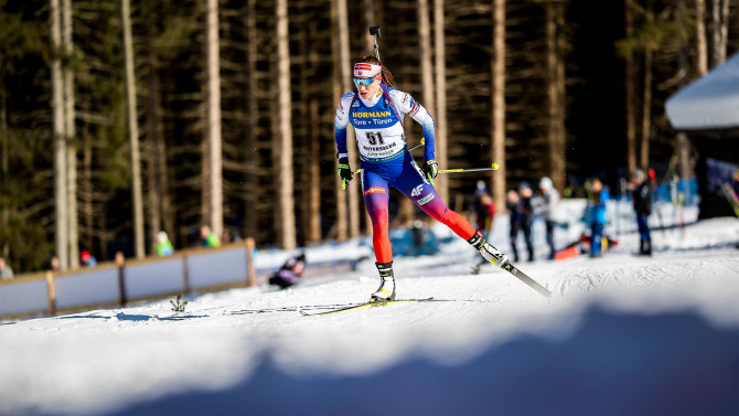 Tiril Eckhoff wins pursuit race in Ruhpolding